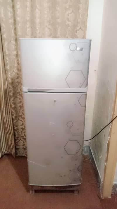 Haier mideam saiz fridge