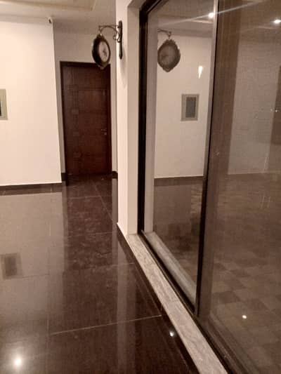 1 KANAL BRAND NEW UPPER PORTION FOR RENT