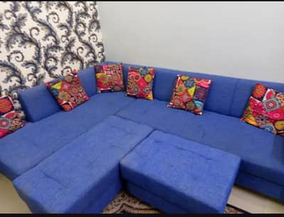 SOFA .