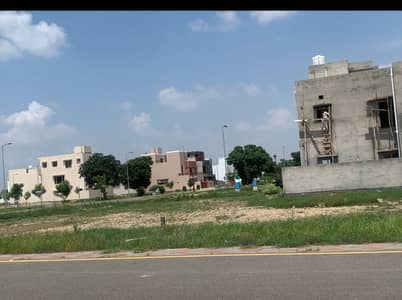 You Can Find A Gorgeous Residential Plot For Sale In Dream Gardens - Block H