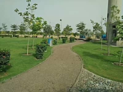 5 Marla Residential plot for Sale In New Lahore city ph2