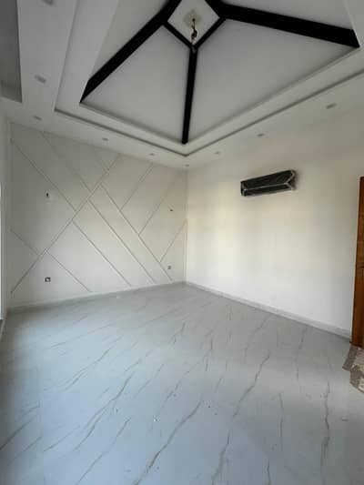 Dha Phase 8 Kanal Upper Portion