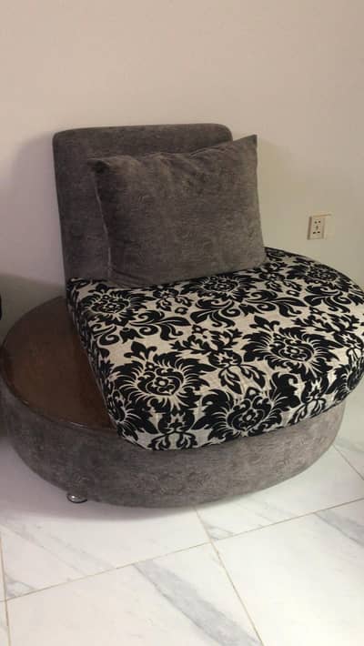 Habitt   5 Seater Stylish Sofa Set with Cushions (Modern Accent Desi