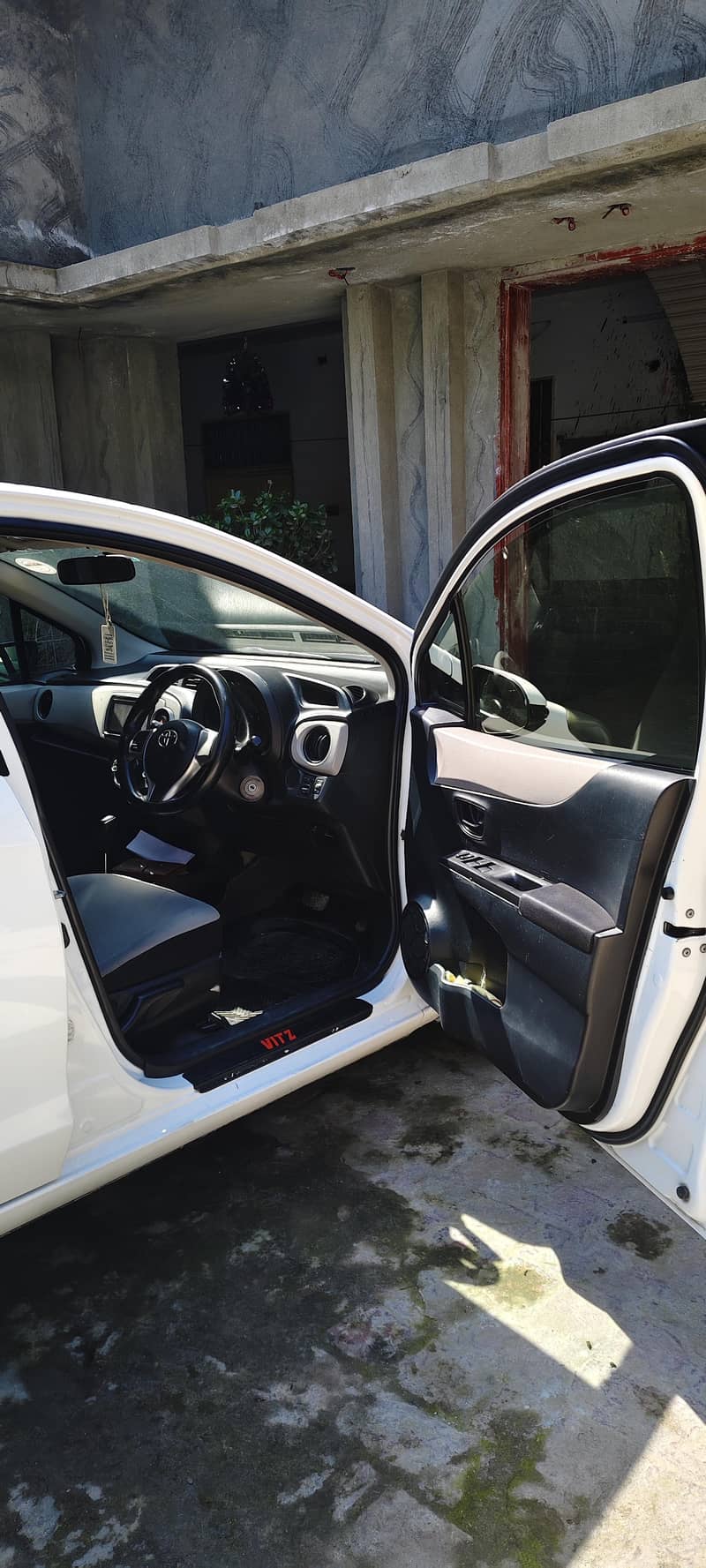 Toyota Vitz 2012 Registered 2015 0