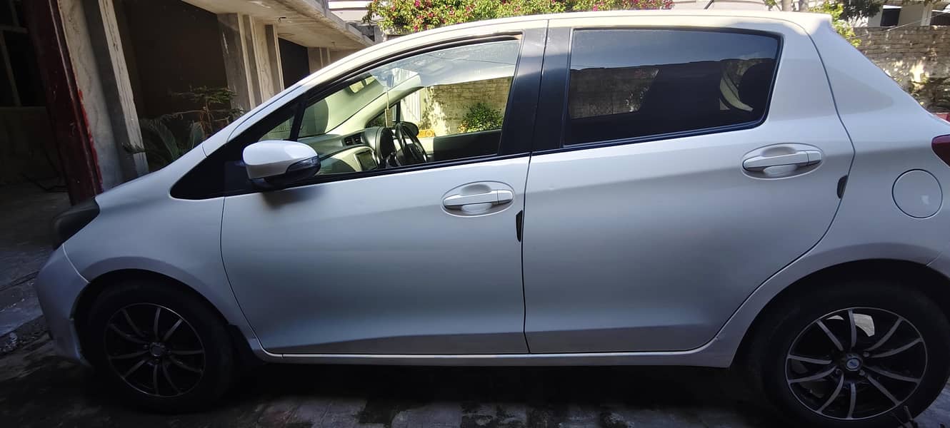 Toyota Vitz 2012 Registered 2015 6