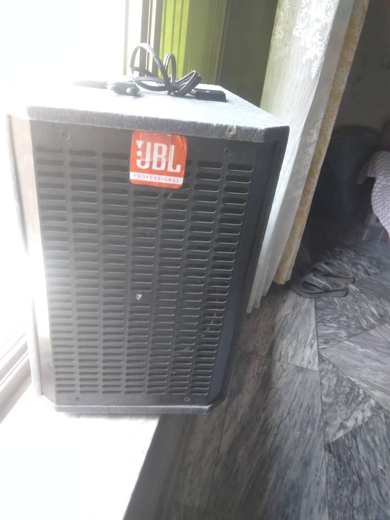 Bluetooth speakers 1