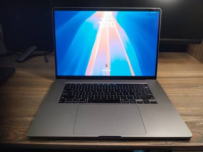 Macbook Pro Core i9, 2019, 16"