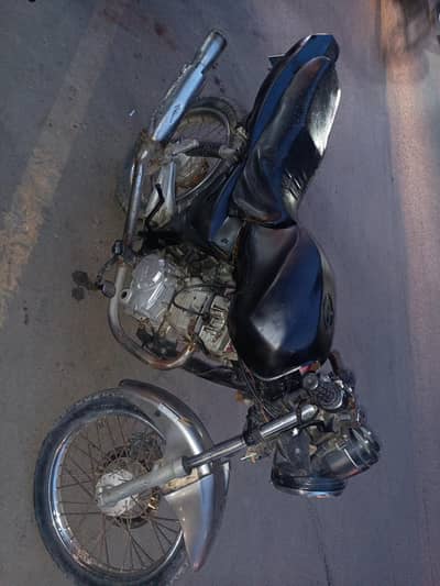 Ravi piaggio model 2013 0//3//3//9//4///0/8//0//8///8///8//