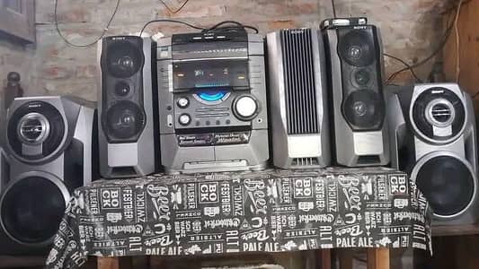 SONY MHC-VX88  6000 P. M. P. O WATTS  600 RMS WATTS