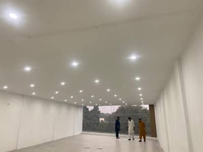 2000 seqft Office hall With All Setup Office For Rent Hot Location Best For IT Call Center