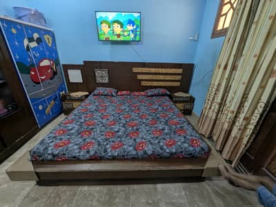 4  pice contact# 03142191800