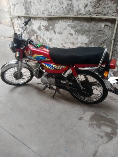 Honda cd  70