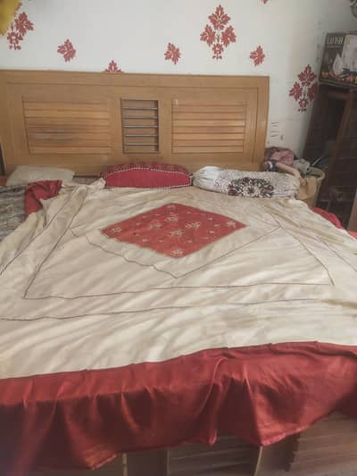 bed set (Bed without mattress, dressing table, almirah) OaK wood