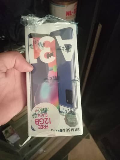 Samsung a31 all ok with box