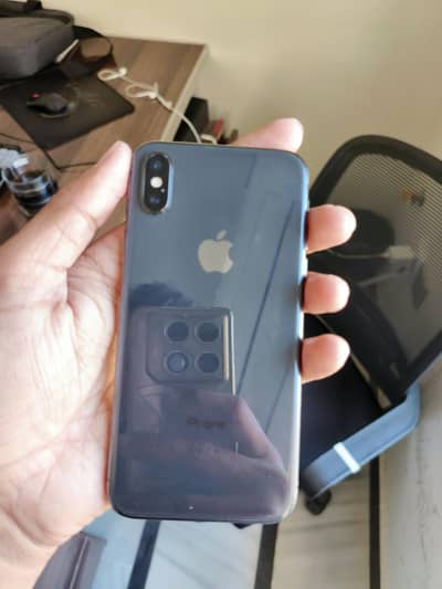 Iphone x 64 GB storage