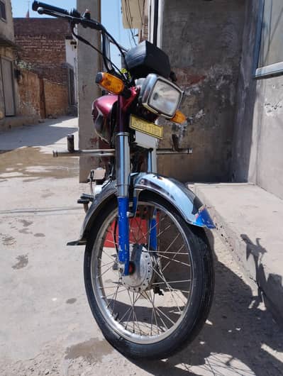 Honda CD-70 2022 Model Lush Condition