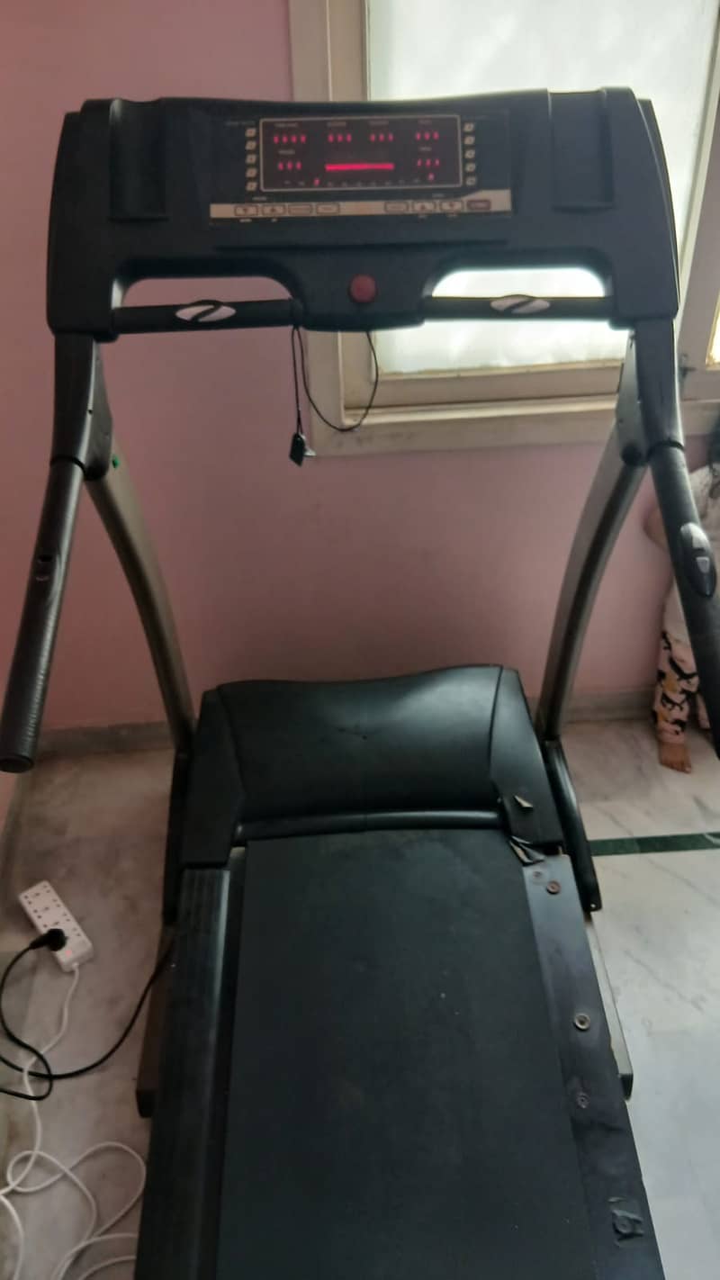 Treadmill /Running Machine/Jogging Machine Simple LED display+BUTTON 7