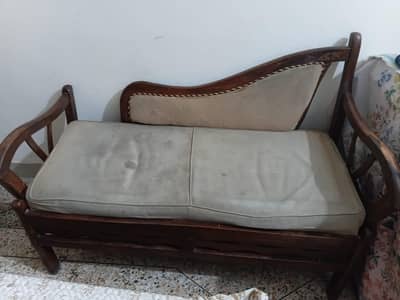 2 Seater Sofa (Dewaan: Seti)