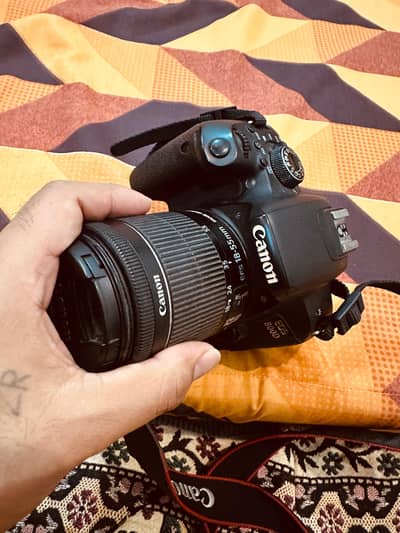 Canon 800d