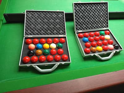 One G Ball set new 70k this use ball set only 40000