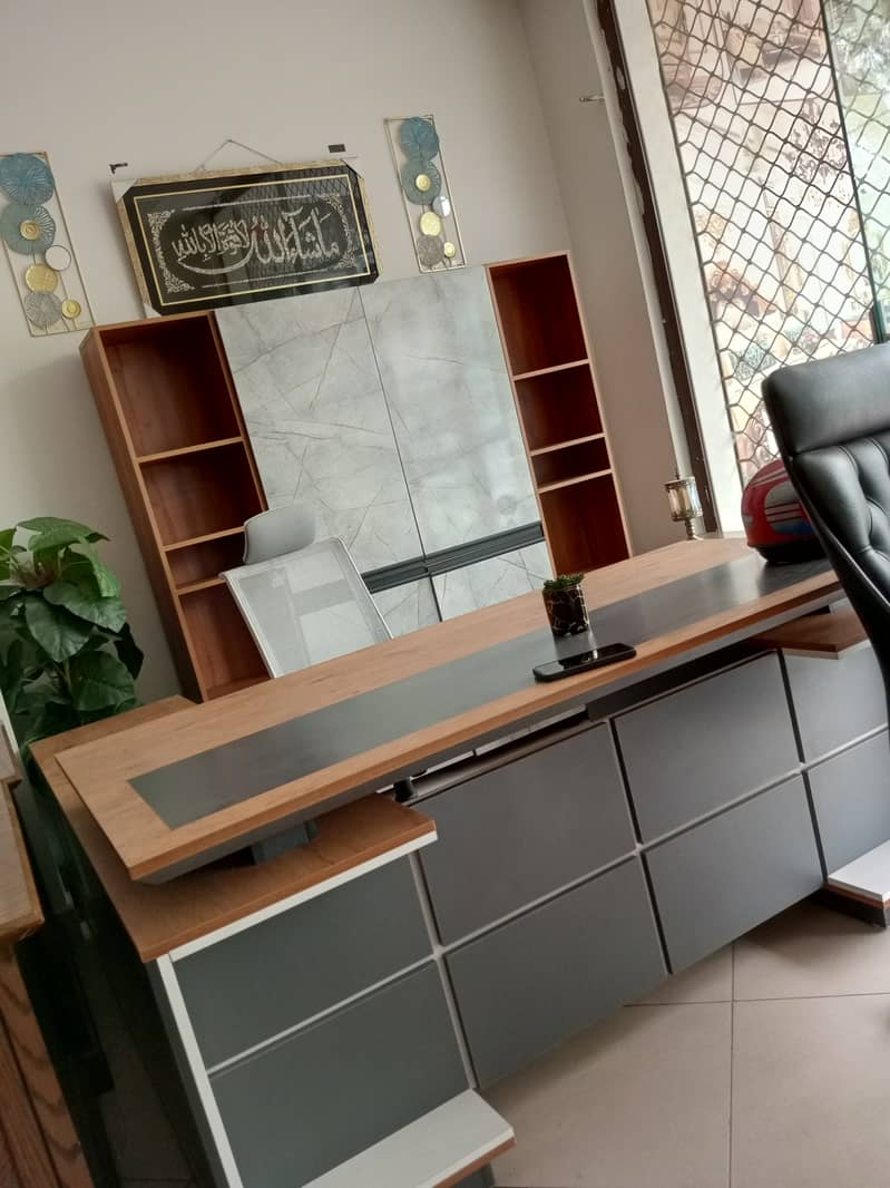 EXECUTIVE TABLE/MANAGER TABLE/COMPUTER TABLE/STUDY TABLE/TABLES 8