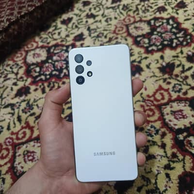 SUMSUNG A32