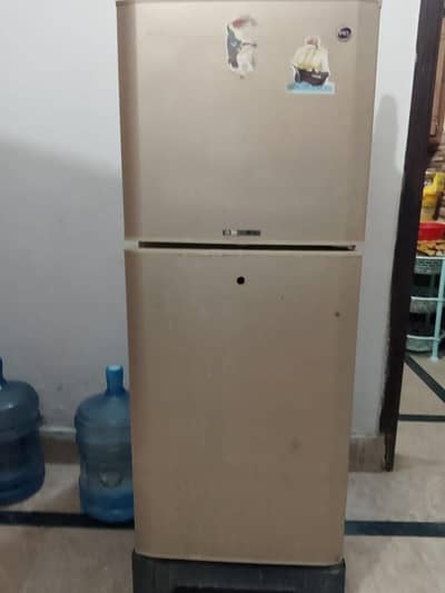 fridge for sale in reasonable on urgent