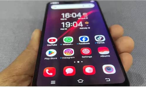 ‎vivo Y83 6/128 with box