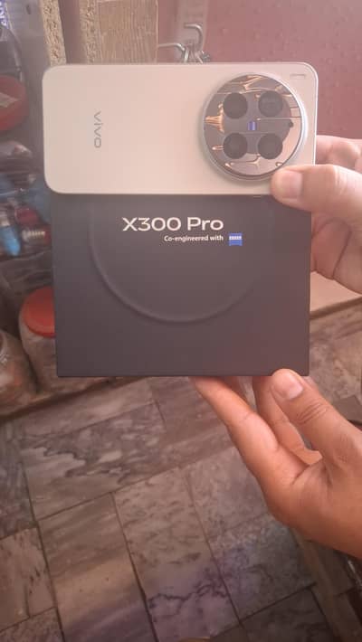 Vivo X300 pro