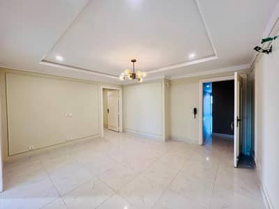 1 Bed Apartment Urgent For Sale In Bahria Town Lahore in Investor Rate
