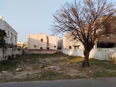 K Block Plot No 374 For Sale