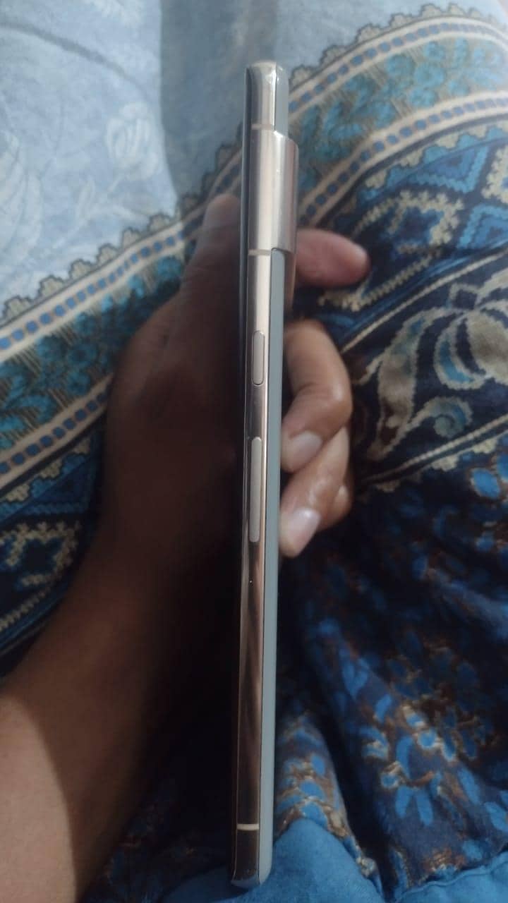 Google pixel 7 pro 3