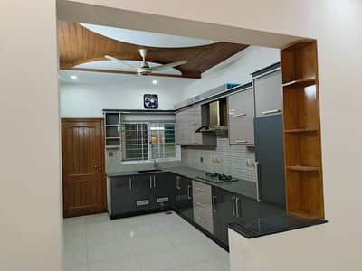 Beautiful upper portion available for rent in G-15 at reasonable price