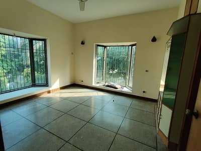 KANAL UPPER PORTION FOR RENT IN DHA PHASE 2