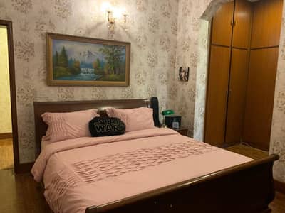 1 KANAL PORTION FOR RENT IN DHA PHASE 5