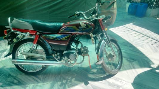 Honda 70 new look condition urgent sale