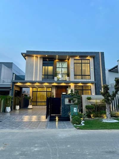 Kanal Royal Living Palace Available for Rent in DHA Phase 6