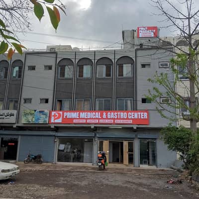 Need female Nurses+Receptionist