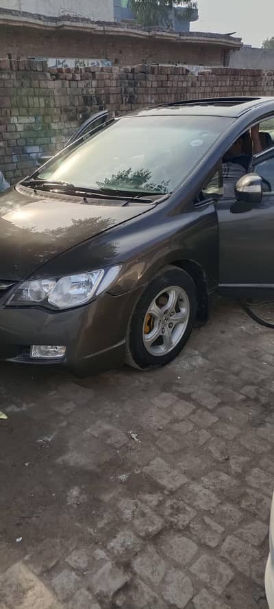 hond civic menul with sunroof