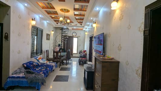 Luxurious Penthouse in D-Block Unit#06, Latifabad