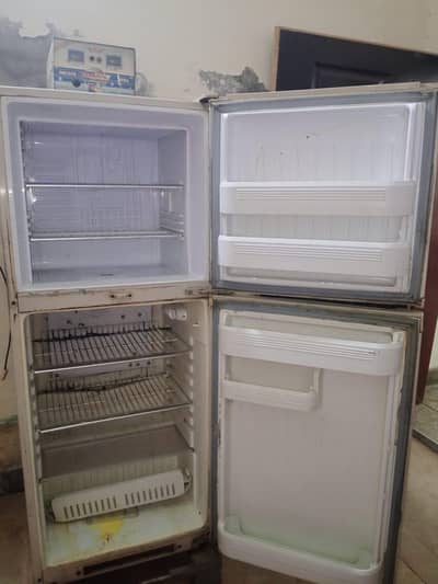 orient used fridge available for sale