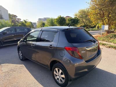 Toyota Vitz 2012 (Reg 2014) - Islamabad Registered