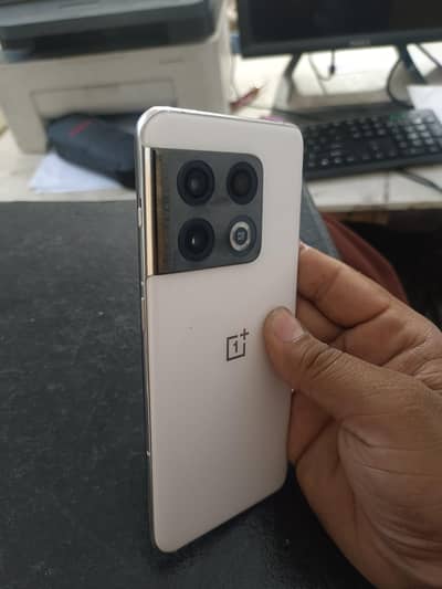 one plus 12+4gb 512gb white color official pta
