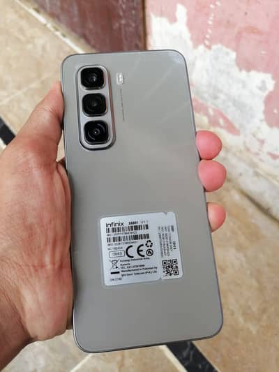 infinix hot 50 pro complete Saman Display Finger condition 10 by 10 . .