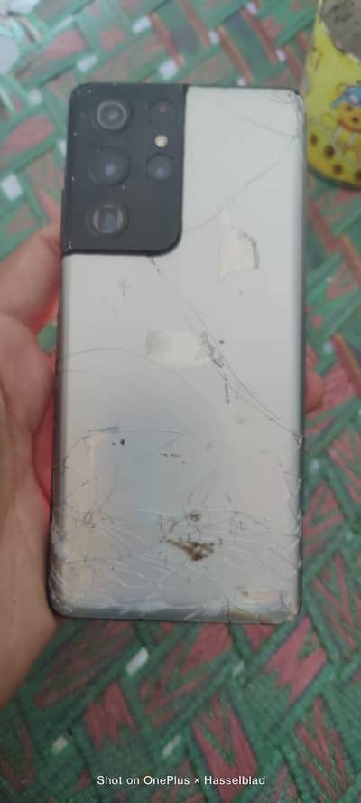 panel main thora sa shade hau oper light si shiw hoti hai kam bhi ho j