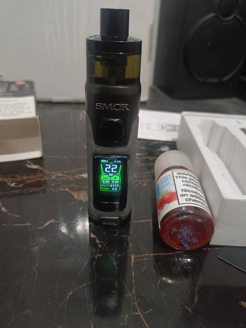 SMOKE 10