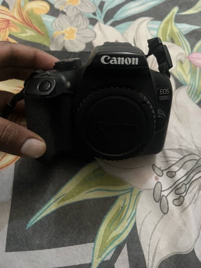 Canon 1300D for sell in good and clean condition