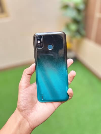 Tecno Spark 6go 3/64Gb New Condition