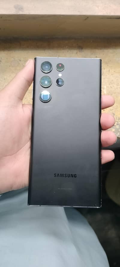 Samsung s22 Ultra non pta dule sim  ram 8. rom 128