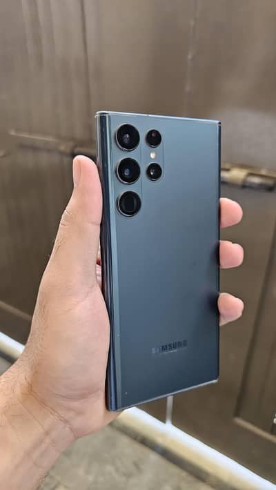 Samsung S22 Ultra (8/128)